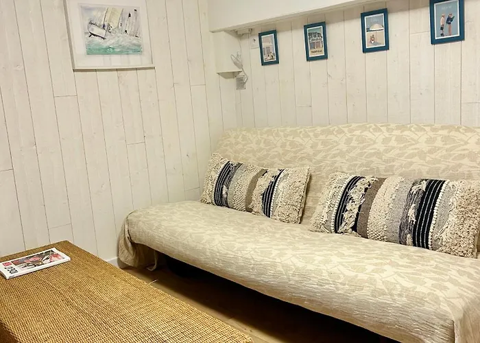 La Maison Des Ecoliers * Deauville